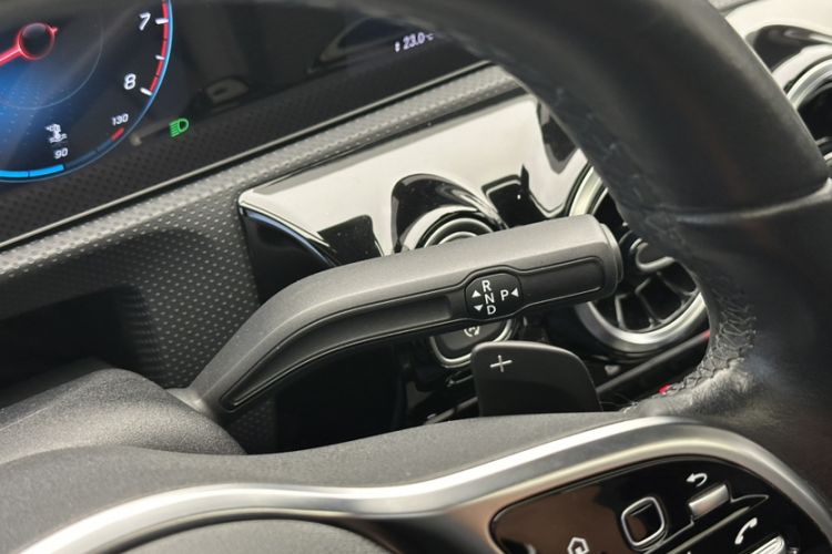 Used Mercedes-Benz A-Class 2019 A 200 Fashion Model Gear Lever