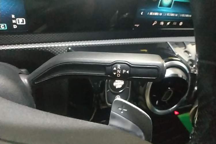 Used Mercedes-Benz A-Class 2019 A 180 L Sport Sedan Gear Lever