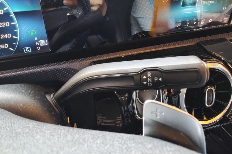 Used Mercedes-Benz A-Class 2019 A 180 L Sport Sedan Gear Lever