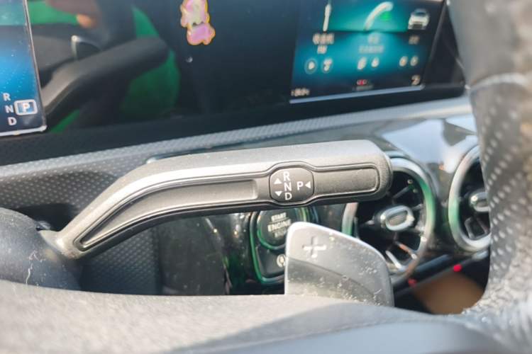 Used Mercedes-Benz A-Class 2019 A 180 L Sport Sedan Gear Lever