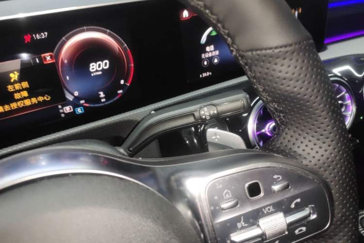 Used Mercedes-Benz A-Class 2019 A 200 L Sport Sedan Gear Lever