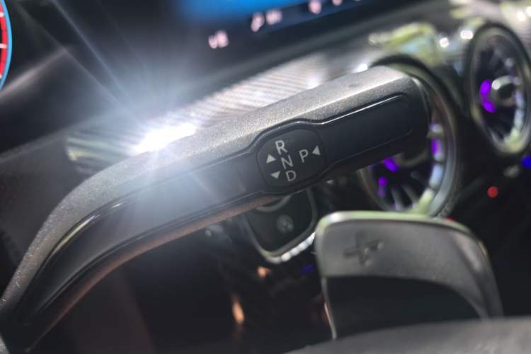 Used Mercedes-Benz A-Class 2019 A 200 L Sport Sedan Gear Lever