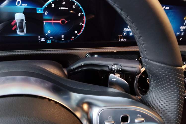 Used Mercedes-Benz A-Class 2019 Restyled A 200 L Sport Sedan Gear Lever