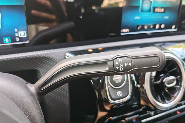 Used Mercedes-Benz A-Class 2019 A 180 L Sport Sedan Gear Lever