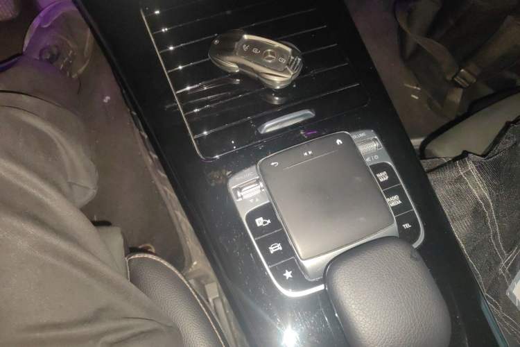 Used Mercedes-Benz A-Class 2019 A 200 L Sport Sedan First Edition Special Edition Gear Lever