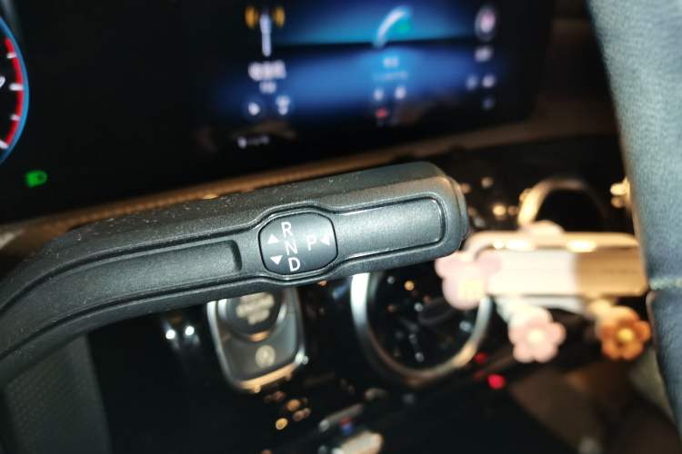 Used Mercedes-Benz A-Class 2019 A 200 L Gear Lever