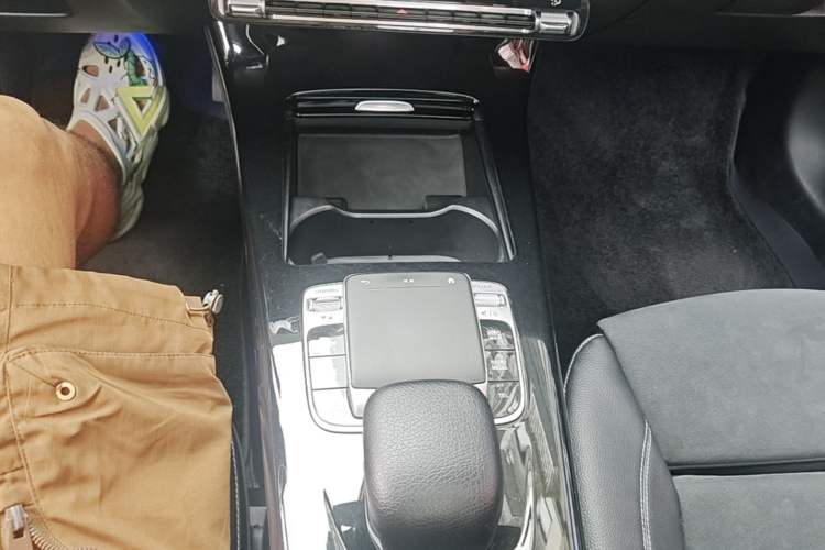 Used Mercedes-Benz A-Class 2019 A 200 L Sport Sedan Gear Lever