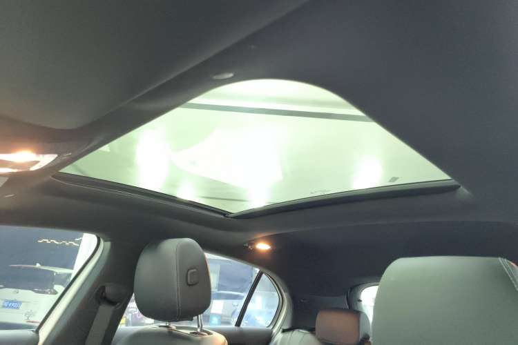 Used Mercedes-Benz A-Class 2019 A 200 Dynamic Edition Headliner