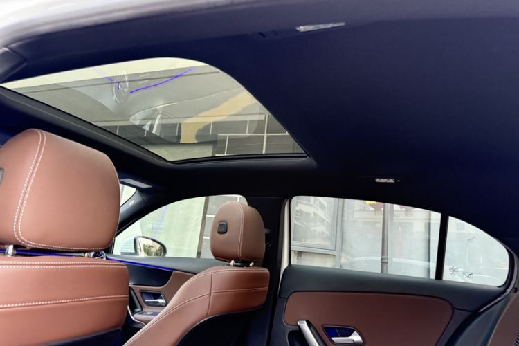 Used Mercedes-Benz A-Class 2019 A 200 Dynamic Edition Headliner