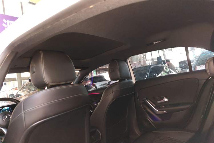 Used Mercedes-Benz A-Class 2019 A 200 Dynamic Edition Headliner