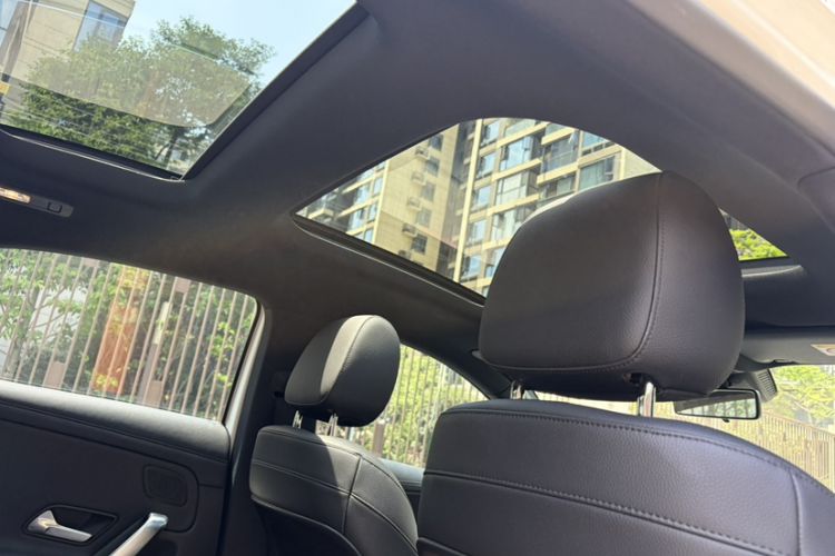 Used Mercedes-Benz A-Class 2019 A 200 L Headliner