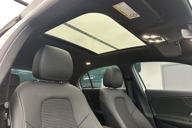 Used Mercedes-Benz A-Class 2019 A 200 Fashion Model Headliner