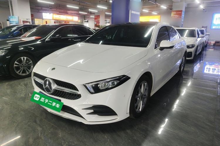 Used Mercedes-Benz A-Class 2019 Restyled A 200 L Sport Sedan Guazi used car, China used car export, Used car for sale, Used Mercedes-Benz cars, Cheapest cars for sale