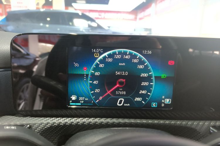 Used Mercedes-Benz A-Class 2019 A 180 L Instrument Cluster