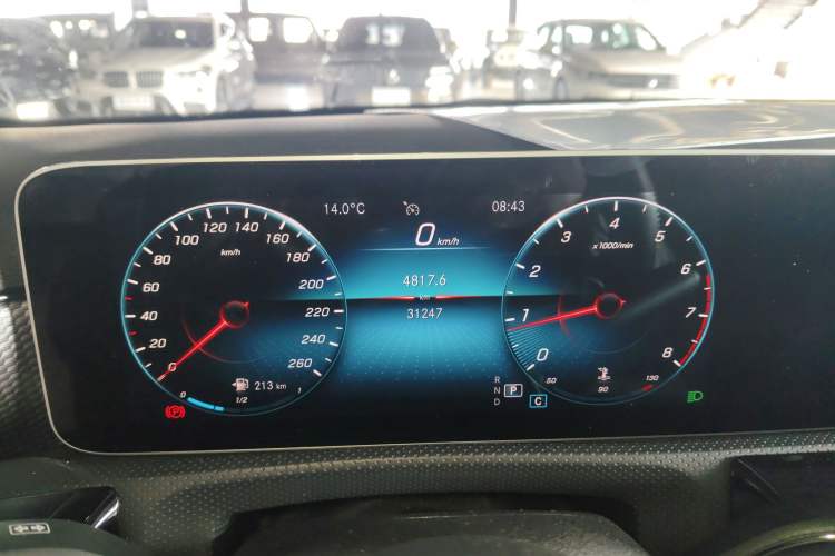 Used Mercedes-Benz A-Class 2019 A 200 Dynamic Edition Instrument Cluster