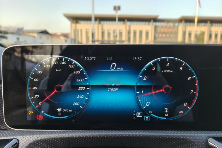 Used Mercedes-Benz A-Class 2019 A 200 Dynamic Edition Instrument Cluster
