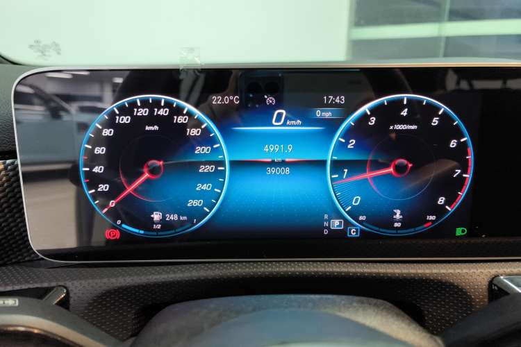 Used Mercedes-Benz A-Class 2019 A 200 Dynamic Edition Instrument Cluster