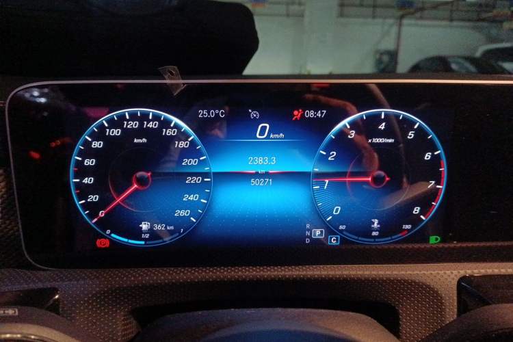 Used Mercedes-Benz A-Class 2019 A 200 L Instrument Cluster