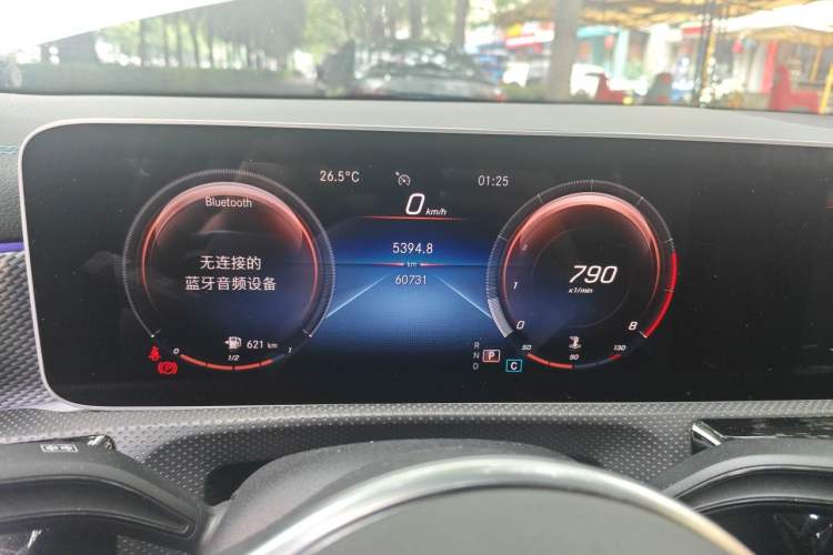 Used Mercedes-Benz A-Class 2019 A 200 L Instrument Cluster