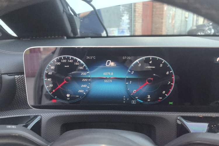Used Mercedes-Benz A-Class 2019 Restyled A 200 L Sport Sedan Instrument Cluster