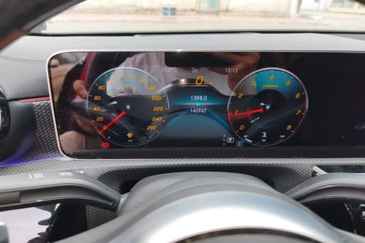 Used Mercedes-Benz A-Class 2019 A 200 L Sport Sedan Instrument Cluster
