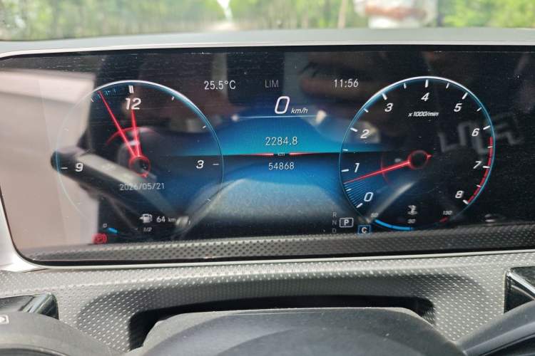 Used Mercedes-Benz A-Class 2019 A 220 L 4MATIC Sport Sedan Instrument Cluster