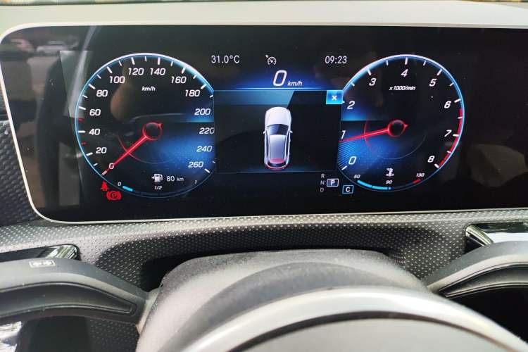 Used Mercedes-Benz A-Class 2019 A 200 Dynamic Edition Instrument Cluster