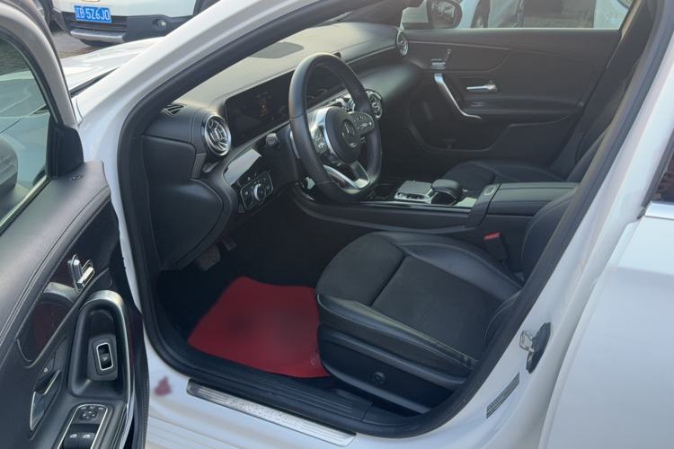 Used Mercedes-Benz A-Class 2019 Restyled A 200 L Sport Sedan Interior 1