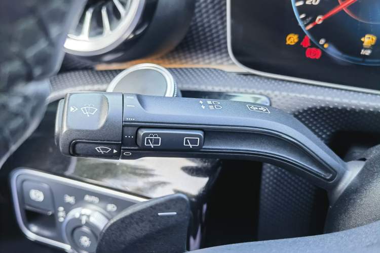 Used Mercedes-Benz A-Class 2019 A 200 Dynamic Edition Interior 10