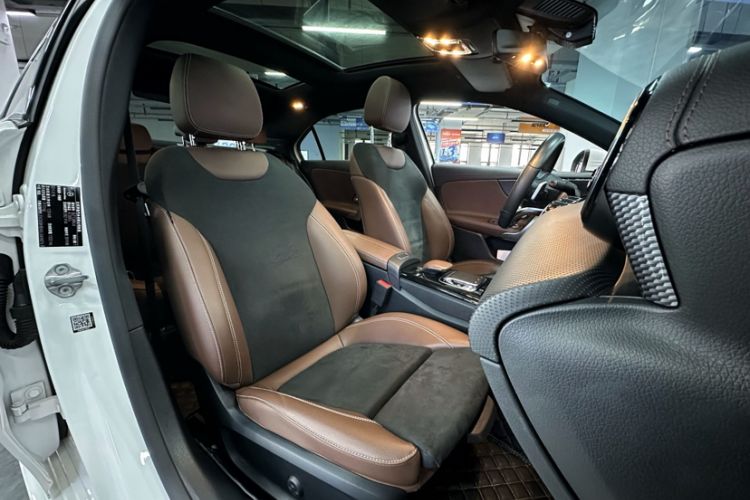 Used Mercedes-Benz A-Class 2019 Restyled A 200 L Sport Sedan Interior 11