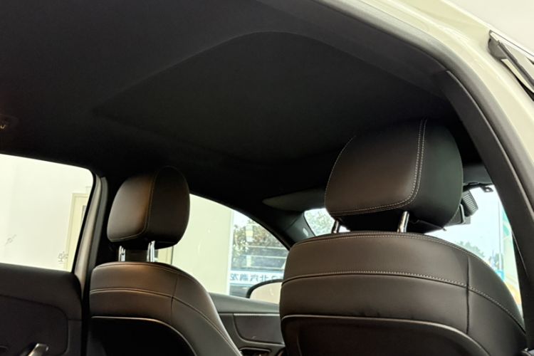Used Mercedes-Benz A-Class 2019 A 200 Dynamic Edition Interior 11