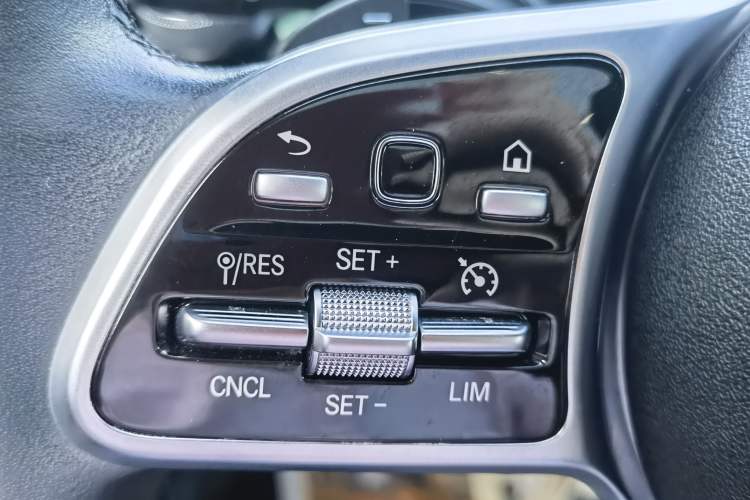 Used Mercedes-Benz A-Class 2019 A 200 Dynamic Edition Interior 11