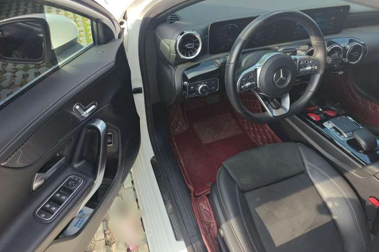 Used Mercedes-Benz A-Class 2019 A 200 L Sport Sedan Interior 2