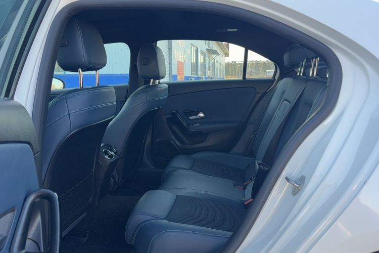 Used Mercedes-Benz A-Class 2019 A 180 L Interior 2