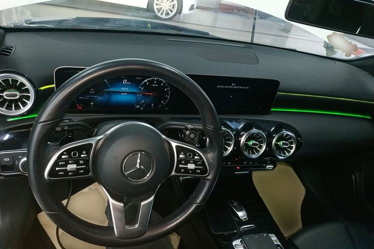 Used Mercedes-Benz A-Class 2019 A 200 Dynamic Edition Interior 2