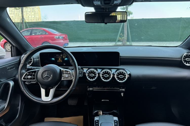 Used Mercedes-Benz A-Class 2019 A 200 Dynamic Edition Interior 2