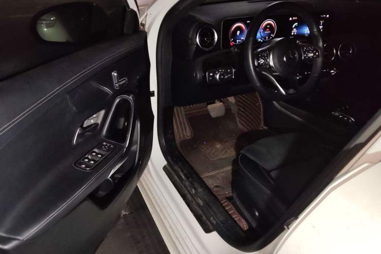 Used Mercedes-Benz A-Class 2019 A 200 L Sport Sedan Interior 3