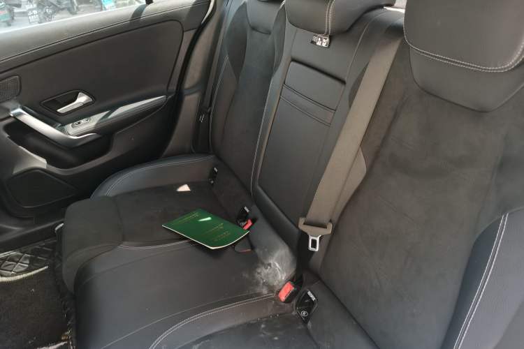 Used Mercedes-Benz A-Class 2019 A 200 L Sport Sedan Interior 4
