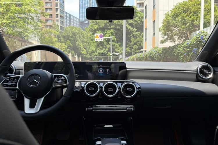 Used Mercedes-Benz A-Class 2019 A 200 L Interior 4