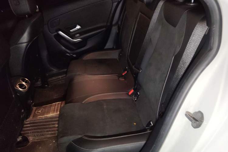 Used Mercedes-Benz A-Class 2019 A 200 L Sport Sedan Interior 4