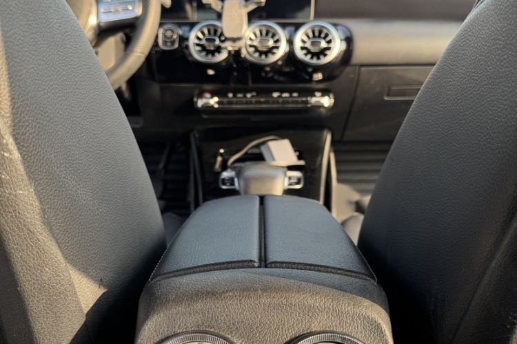 Used Mercedes-Benz A-Class 2019 A 200 L Sport Sedan Interior 4