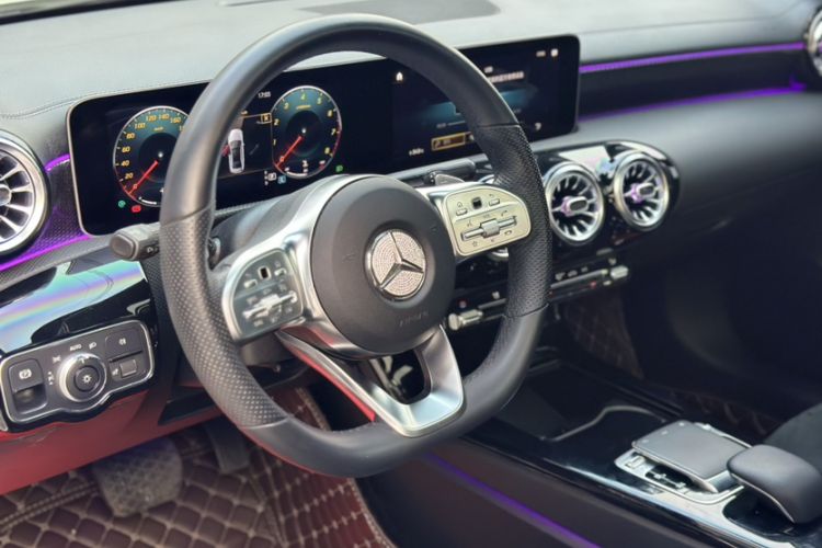 Used Mercedes-Benz A-Class 2019 A 200 L Sport Sedan Interior 8