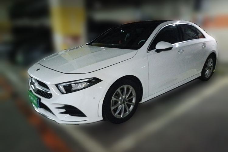 Used Mercedes-Benz A-Class 2019 Restyled A 200 L Sport Sedan Guazi used car, China used car export, Used car for sale, Used cars, Cheapest cars for sale
