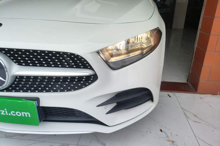 Used Mercedes-Benz A-Class 2019 A 180 L Sport Sedan Left Front Headlight