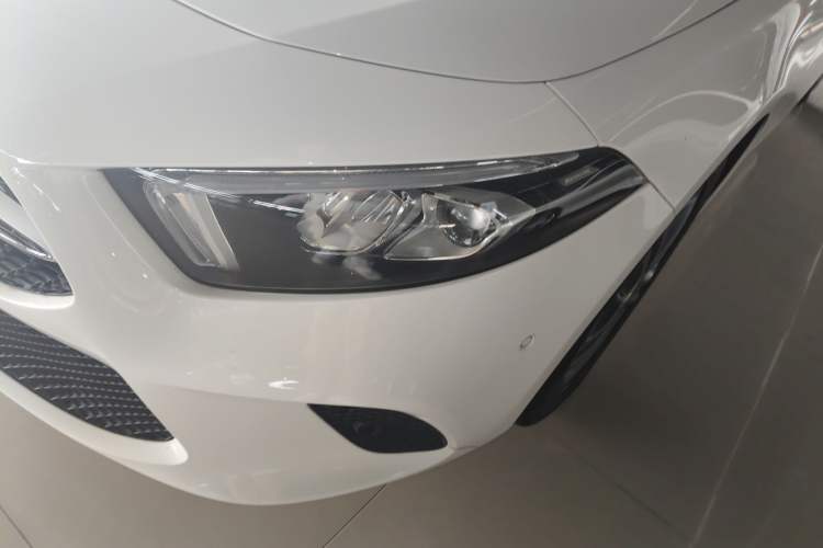 Used Mercedes-Benz A-Class 2019 A 200 Dynamic Edition Left Front Headlight