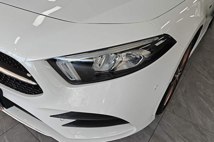 Used Mercedes-Benz A-Class 2019 A 200 L Sport Sedan First Edition Special Edition Left Front Headlight