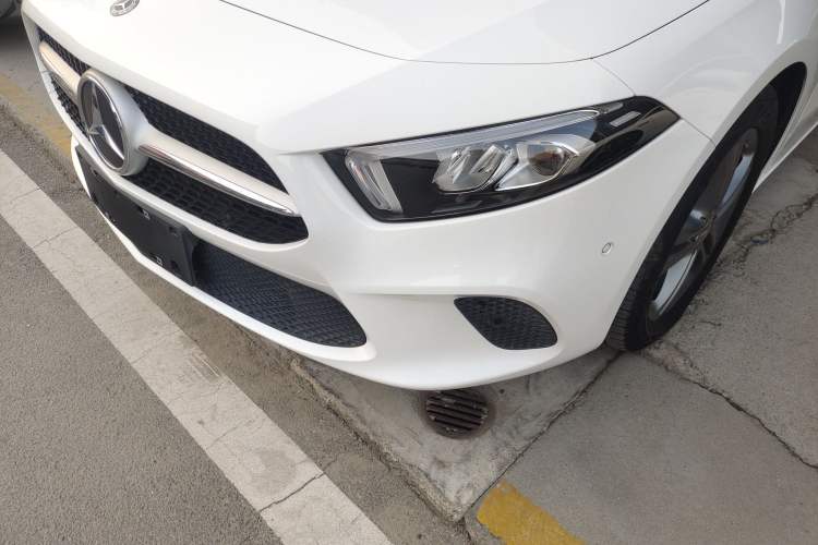 Used Mercedes-Benz A-Class 2019 A 200 Dynamic Edition Left Front Headlight