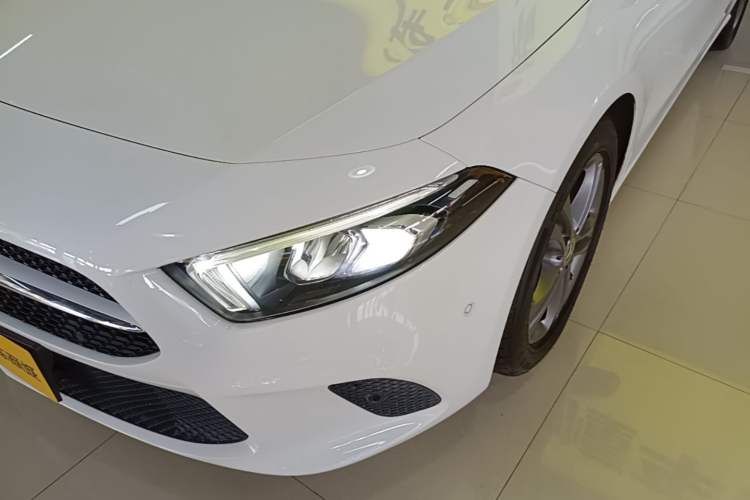 Used Mercedes-Benz A-Class 2019 A 200 Dynamic Edition Left Front Headlight