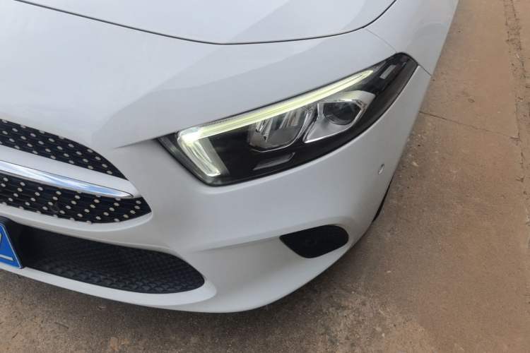 Used Mercedes-Benz A-Class 2019 A 200 Dynamic Edition Left Front Headlight
