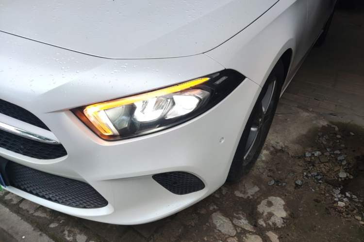 Used Mercedes-Benz A-Class 2019 A 200 Dynamic Edition Left Front Headlight
